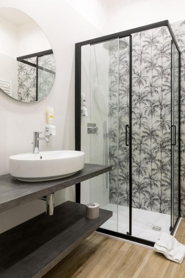 Hispirya Rooms Terracina Zewnętrze zdjęcie